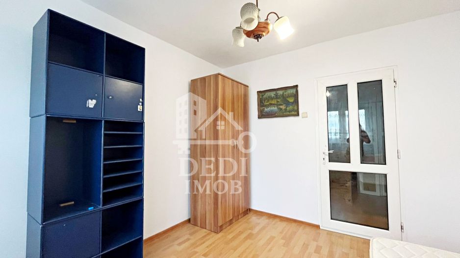 Apartament 3 camere de inchiriat in zona centrala Blv. Dacia, Oradea - Poză 5