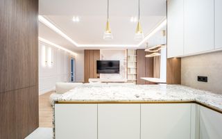 Chirie, apartament, 4 camere, Strada Universității, Centru - Poză 6