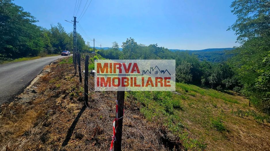 🌳 Teren intravilan 2322 mp, Păcuri – vedere superbă spre pădure! 🏡✨ - Poză 1