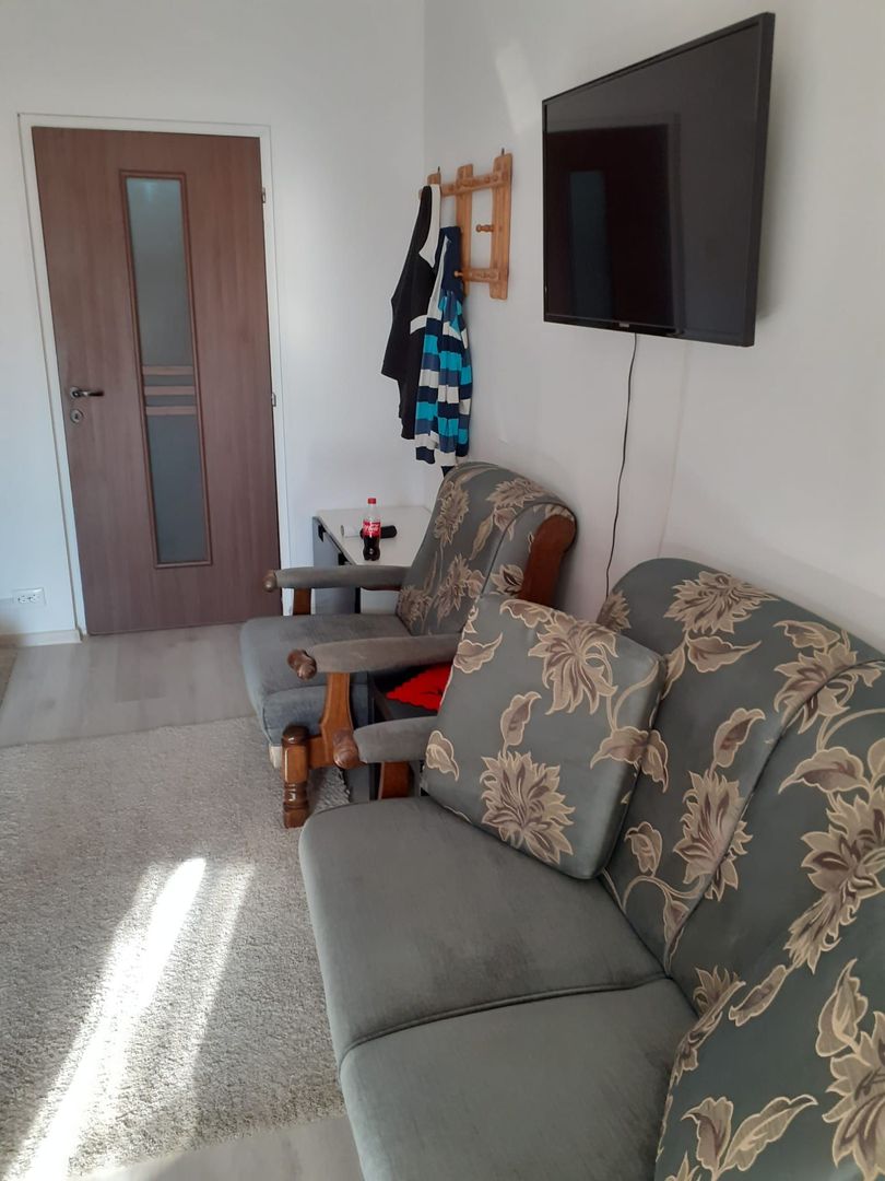 Inchiriem garsoniera zona Titan - Constantin Brancusi - Poză 5