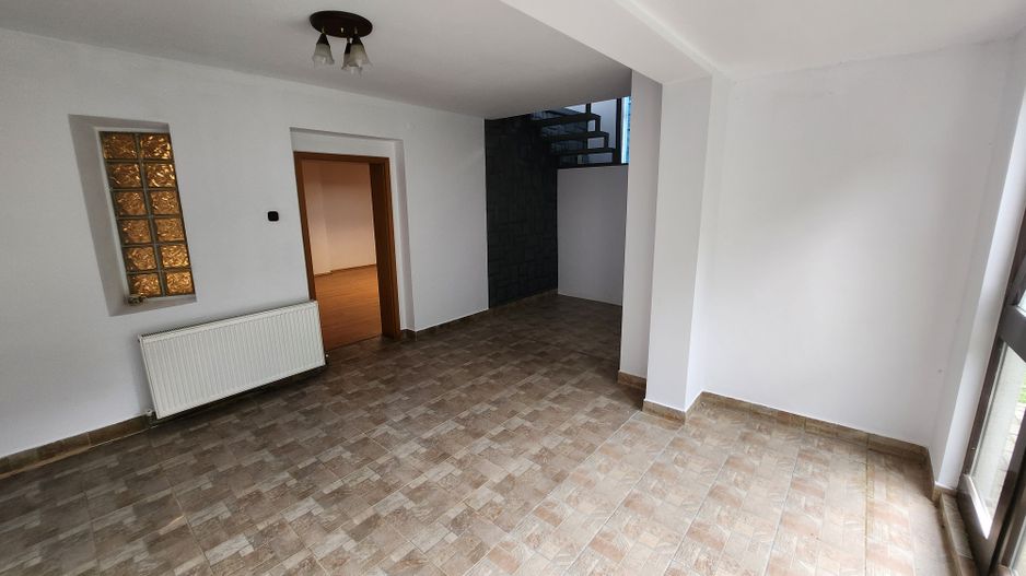 Spatiu birouri 140 mp - Poză 11