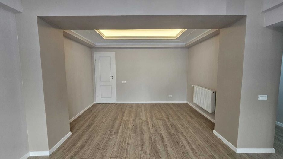 De inchiriat apartament 3 camere Romana sect 2 - Poză 2