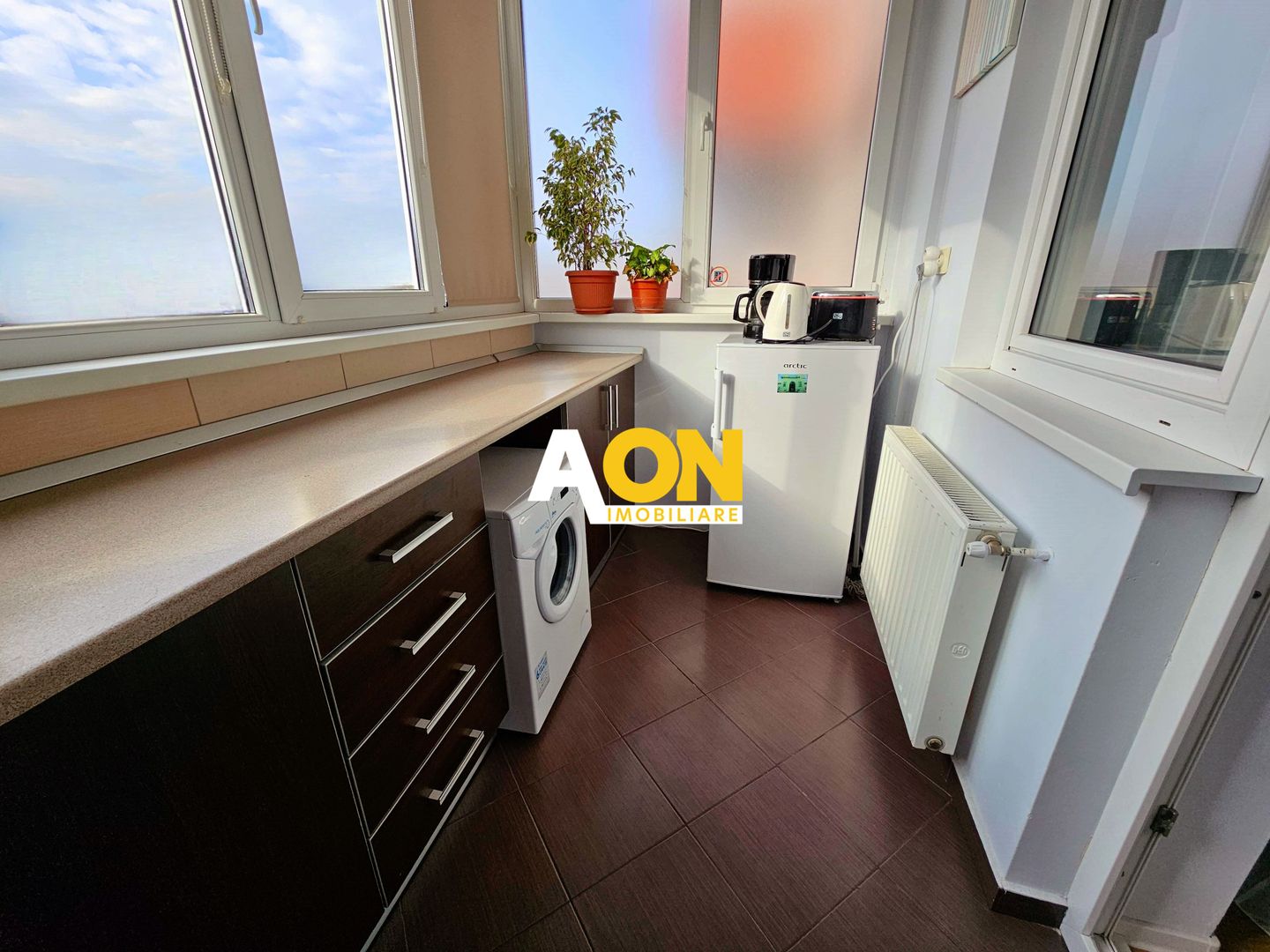 Apartament 2 camere, decomandat, mobilat, utilat, etaj 2, Centru - Poză 7
