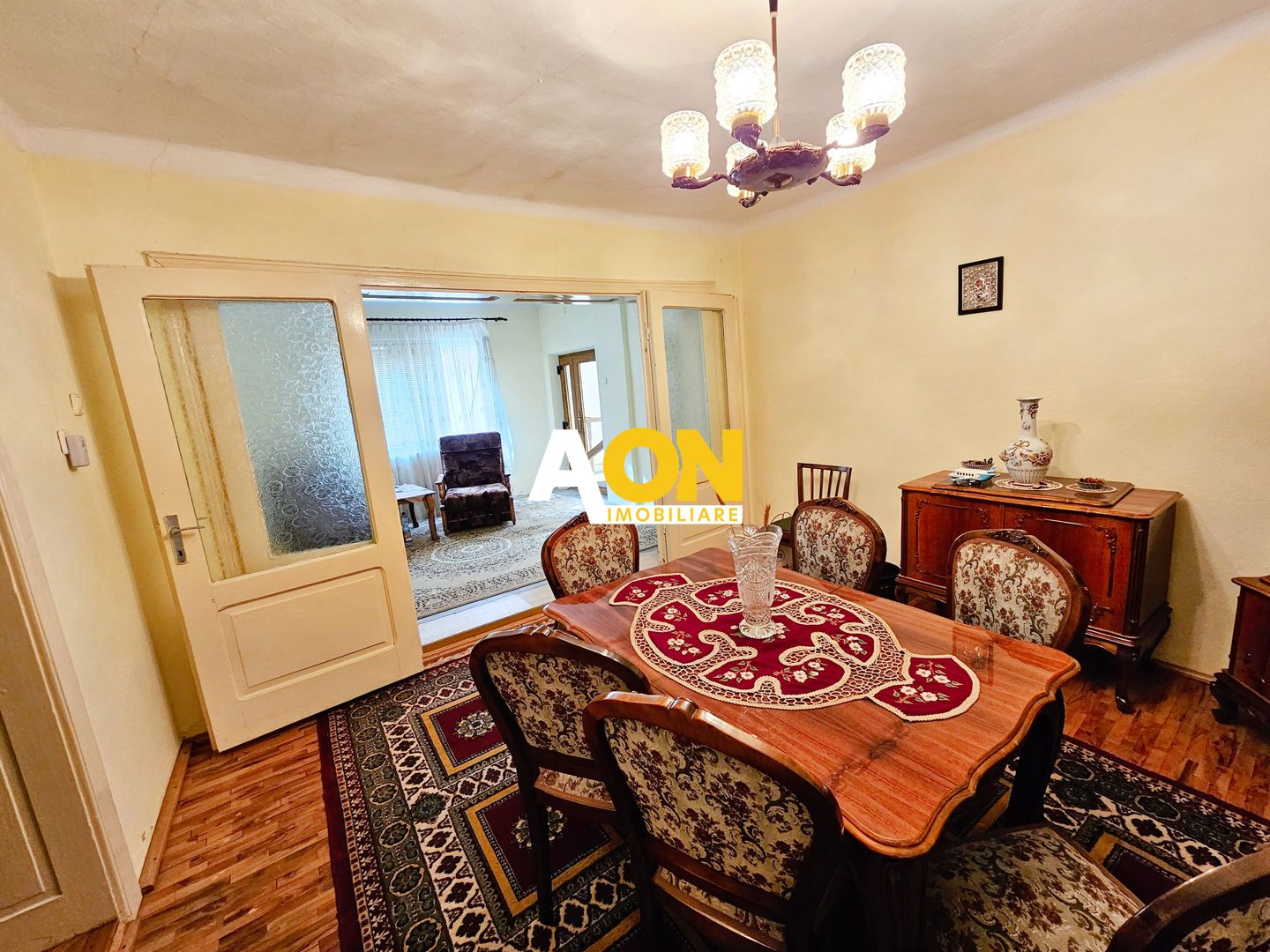 Casa cu 4 camere, 2024 mp teren, la asfalt, cu utilitati, Vintu de Jos - Poză 10