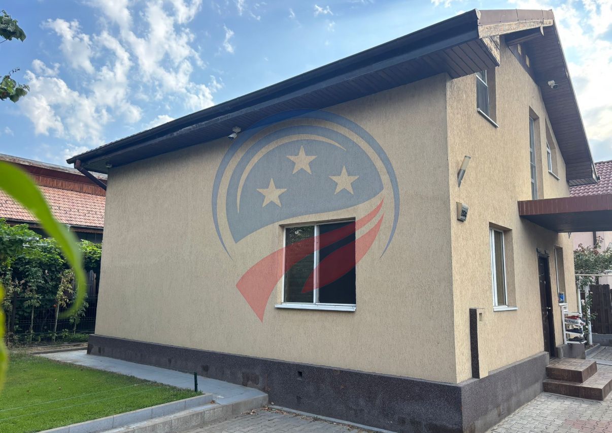 Casă de vânzare – Bld. Nicolae Romanescu, Craiova - Poză 1