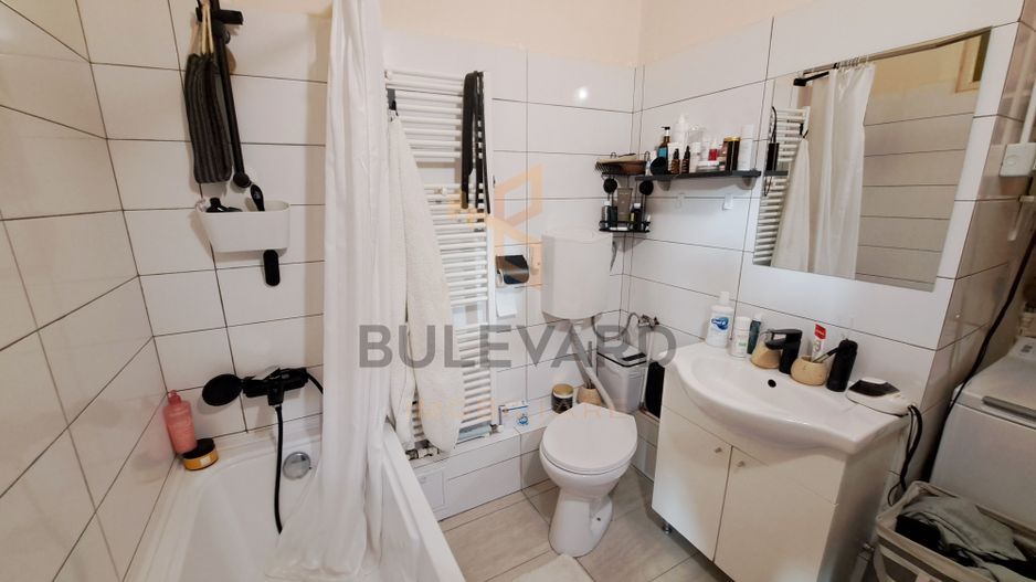 Apartament 2 camere la casa, curte si garaj! zona centrala! - Poză 14