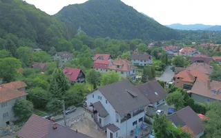 Pensiune lângă Castelul Bran | 9 camere | Pregătită pentru activitate - Poză 23