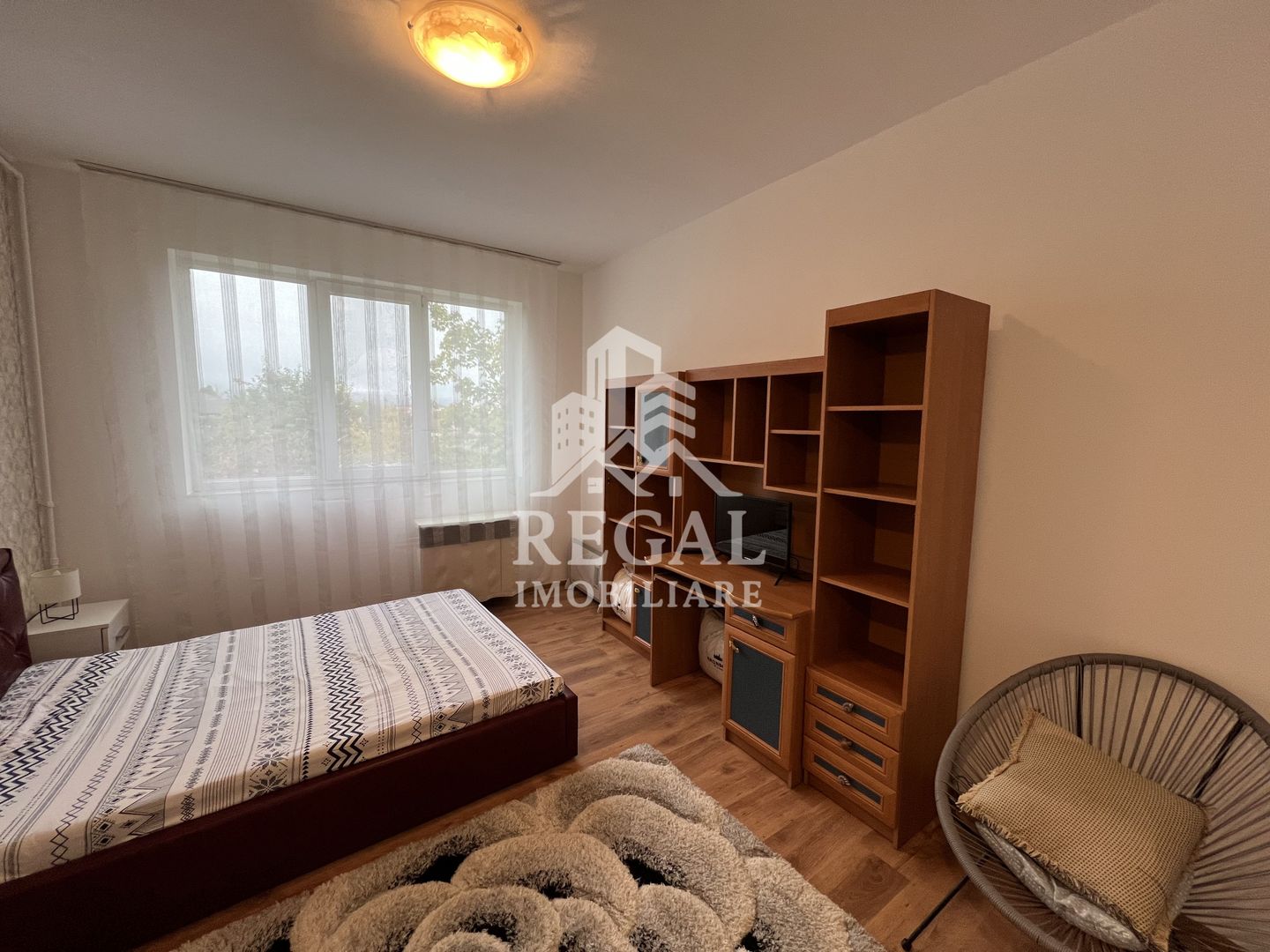 PRET NOU - Garsonieră de vânzare – zonă Teatru, Str Ciprian Porumbescu - Poză 3