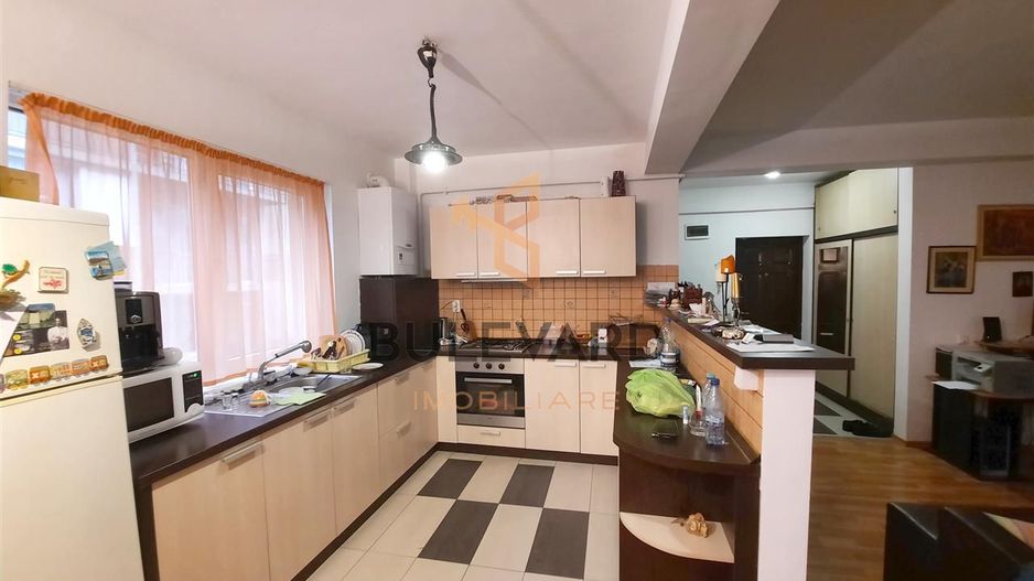 Apartament  3 camere 89 mp + 20 mp terase parcare cartier Buna Ziua - Poză 4