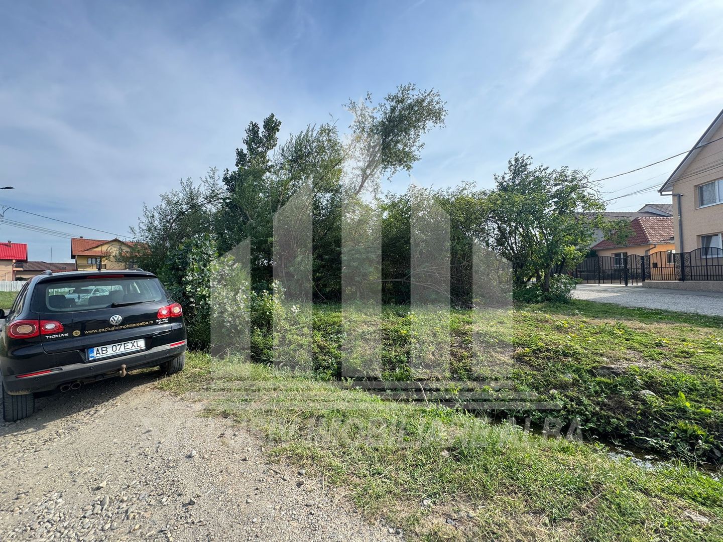 Teren intravilan in suprafata de aprox. 400 mp in Micesti - Poză 4