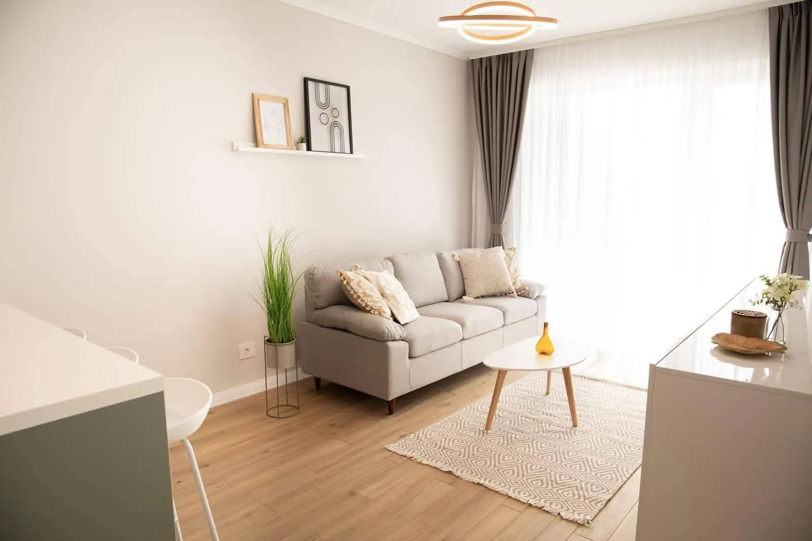 3 camere cu Garaj subteran Prima Onestilor - Poză 2