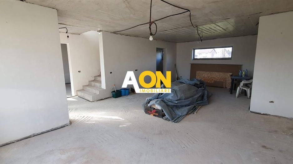 Casa semifinisata, 4 camere, 650 mp teren, Ampoi 3 - Poză 3