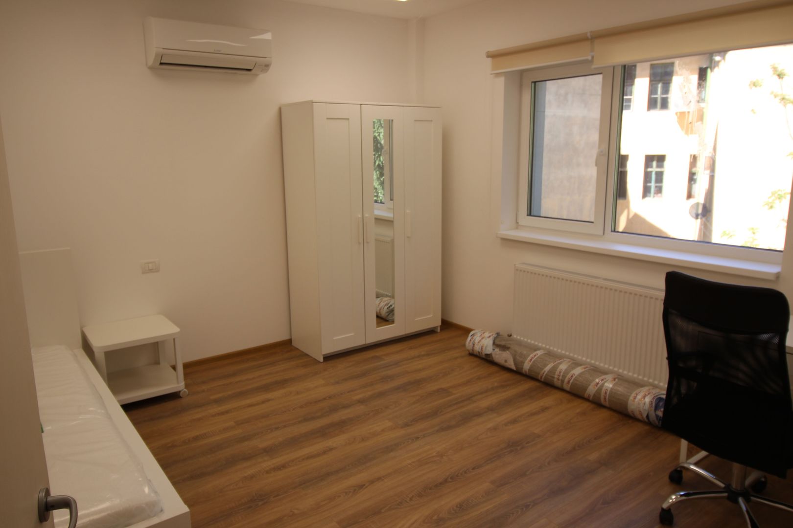 Apartament 4 bedrooms for rent close to Medicina - Poză 9