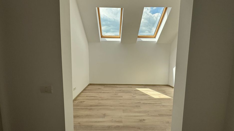 SENZATIONAL! Apartament 4 Camere Decomandate si Terasa  - Berceni - Poză 15