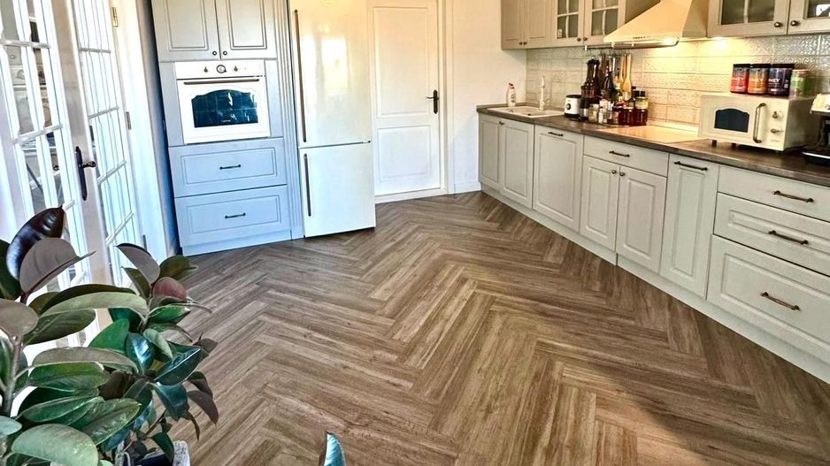 Casa individuala  PREMIUM   cu 5 camere - complet mobilata - Sacalaz - Poză 4