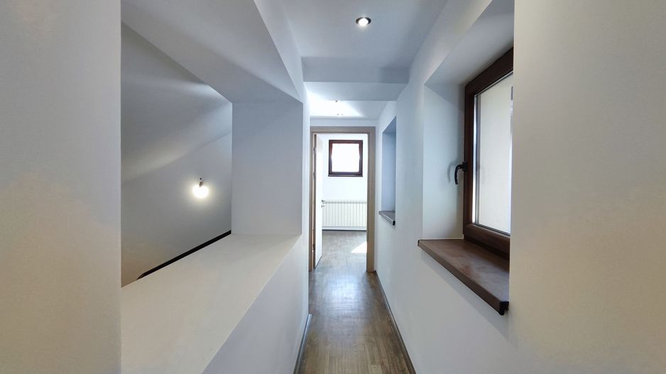 Vilă Modernă cu 5 Camere – Cartier Bună Ziua - Poză 11