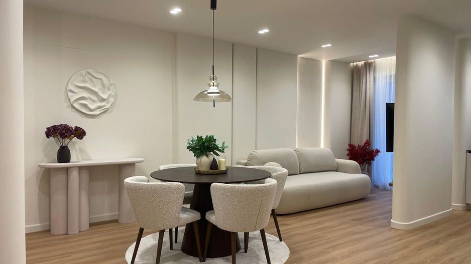 Apartament 2 camere, terasa, Floresti zona Razoare - Poză 1