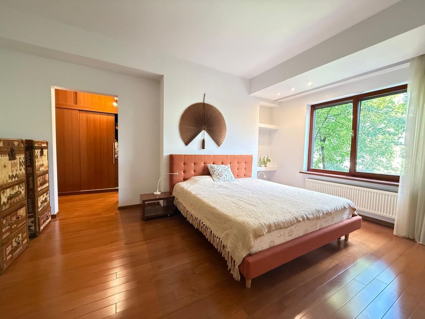 DE ÎNCHIRIAT ‖ APARTAMENT PREMIUM ‖ ULTRACENTRAL VICTORIEI ‖ PARCARE + BOXA - Poză 8
