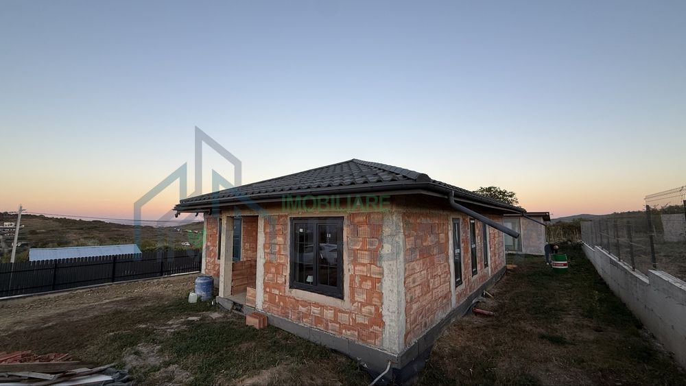 Casă de vânzare 4 camere, 92,8 mp util, Tomesti, Iasi - în curs de finisare, cu beci - Poză 3