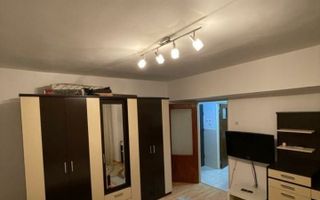 Particular închiriez Garsonieră dublă 420€ Mega mall - Poză 3