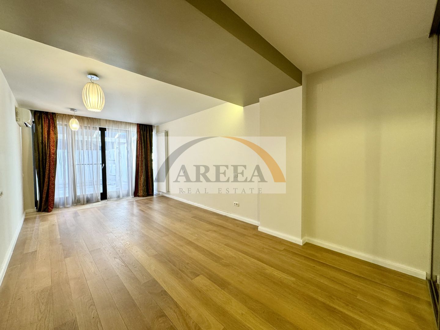 Apartament la parter,lux,spatios+terasa aflat in Aviatiei-Baneasa - Poză 9