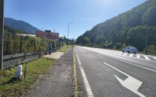 Vand Teren intravilan - Poză 1