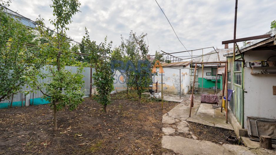 Casă în Roman, din cărămidă - Poză 20