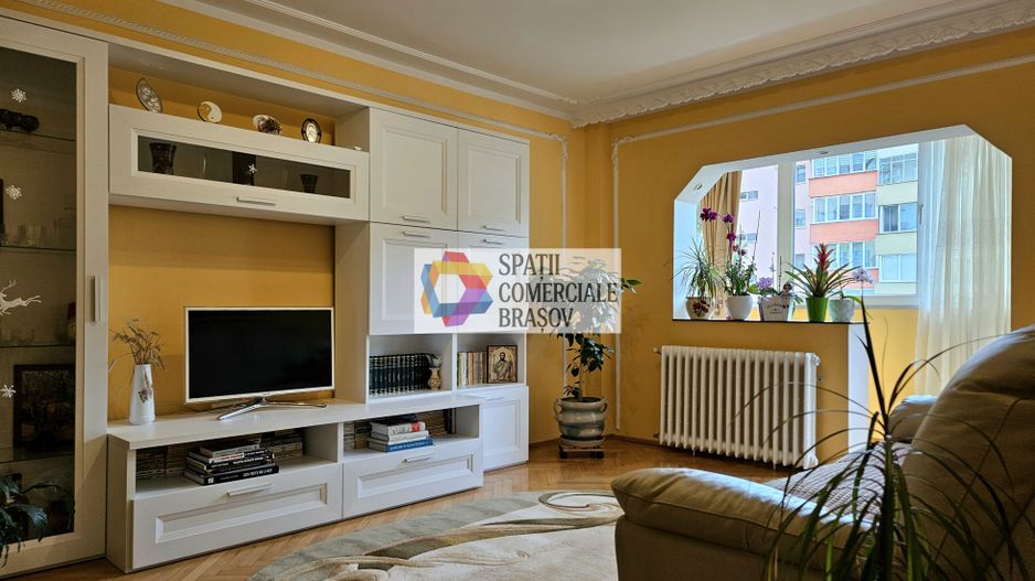 Apartament 4 camere de vânzare Brasov, zona Calea Bucuresti - Judetean, 100 mp - Poză 2