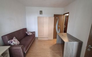 Garsonieră în bloc de apartamente - Poză 2