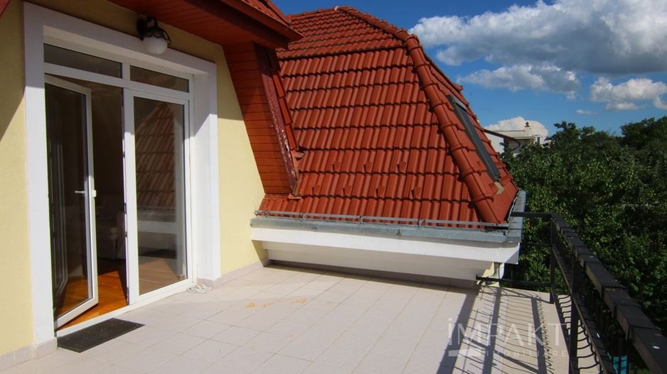 Casa individuala situata la 2 minute de Parcul Engels ! - Poză 32