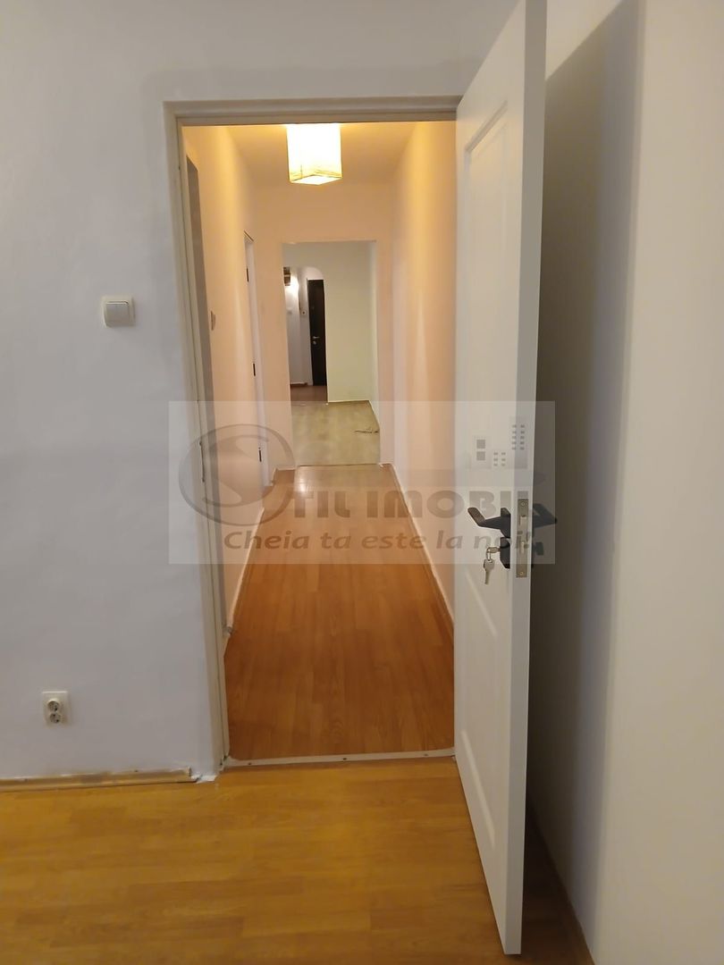 Ap 3 cam, Tătărași , 67 mp, renovat,  etaj 2/4 – 125.000 € - Poză 8