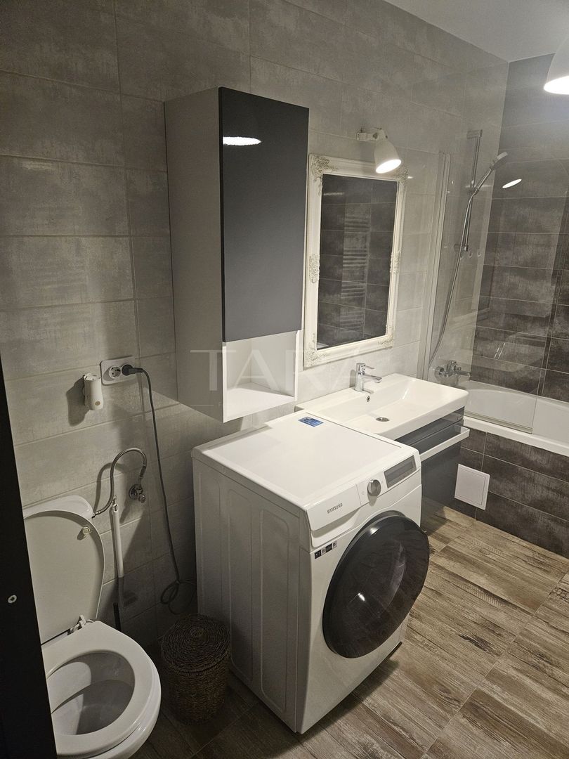 Apartament 2 camere, zona Florilor . - Poză 8