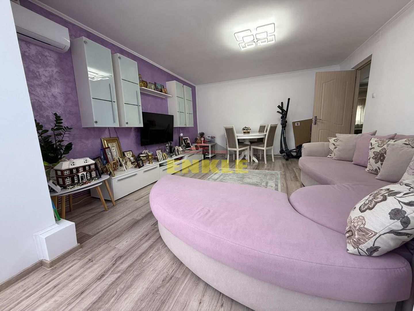 Apartament 3 camere decomandat, 65 mp, complet renovat! - Poză 2