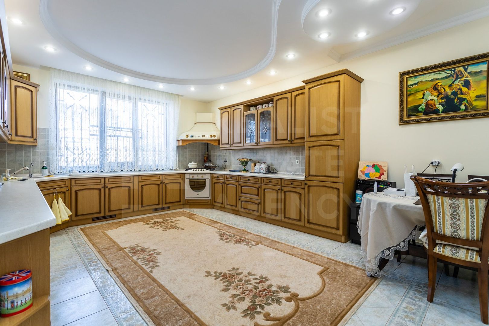 Vânzare casă de lux, 700 mp + 22 ari, situată în Tohatin - Poză 15