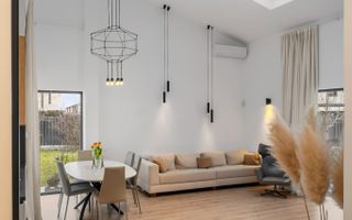 Vila pe parter cu 5 camere  | 655 mp teren | dotata cu panouri solare - Poză 10