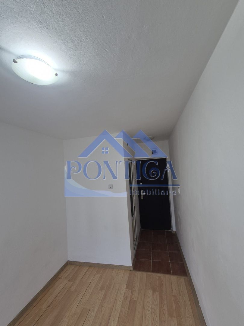 Garsoniera zona Cet - Poză 2