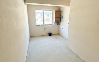 Etaj Intermediar, 2 balcoane, bloc 2025 - Sopor - Poză 4