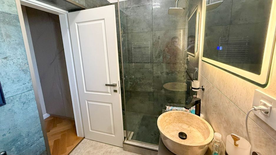 Vânzare apartament 3 camere 82mp - Poză 12