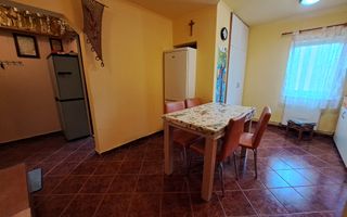 Apartament 3 camere zona centrala 66 m² - Poză 7