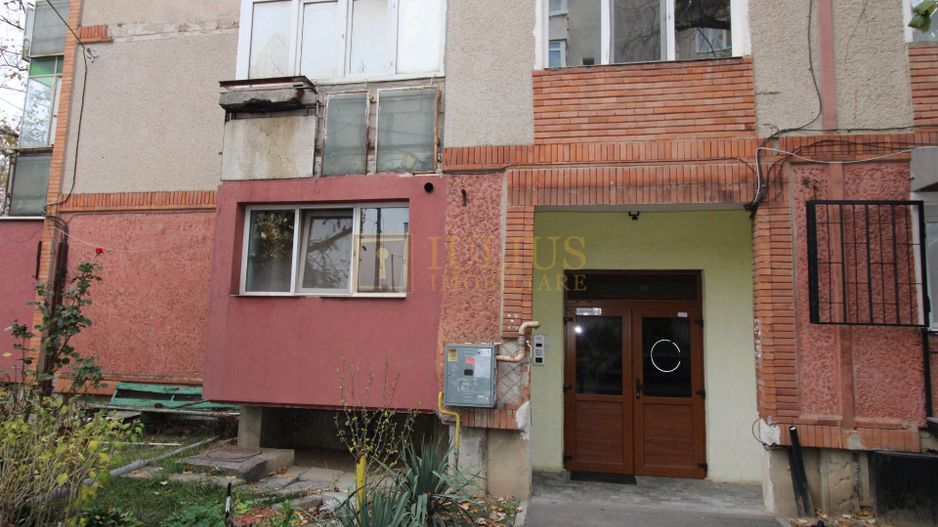 2 camere,  centrala proprie, la 3 minute de Spitalul Judetean - Poză 12