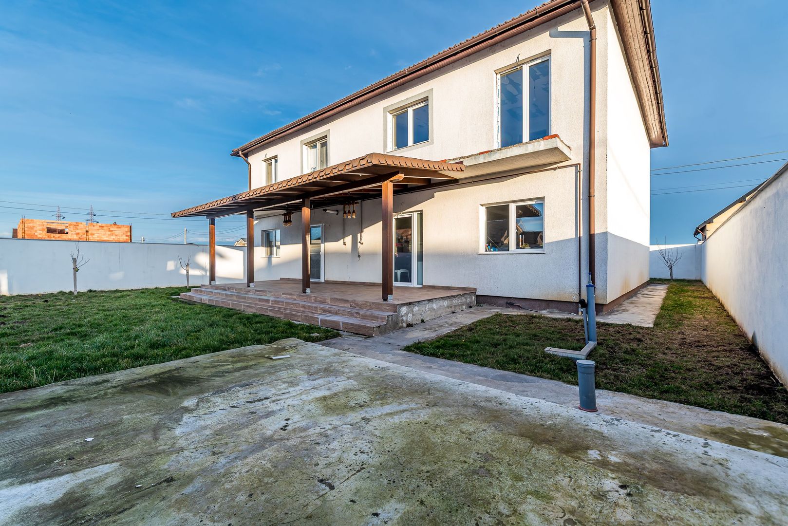 Doua case de vanzare la pret de una in Vladimirescu cartierul Florilor - Poză 10