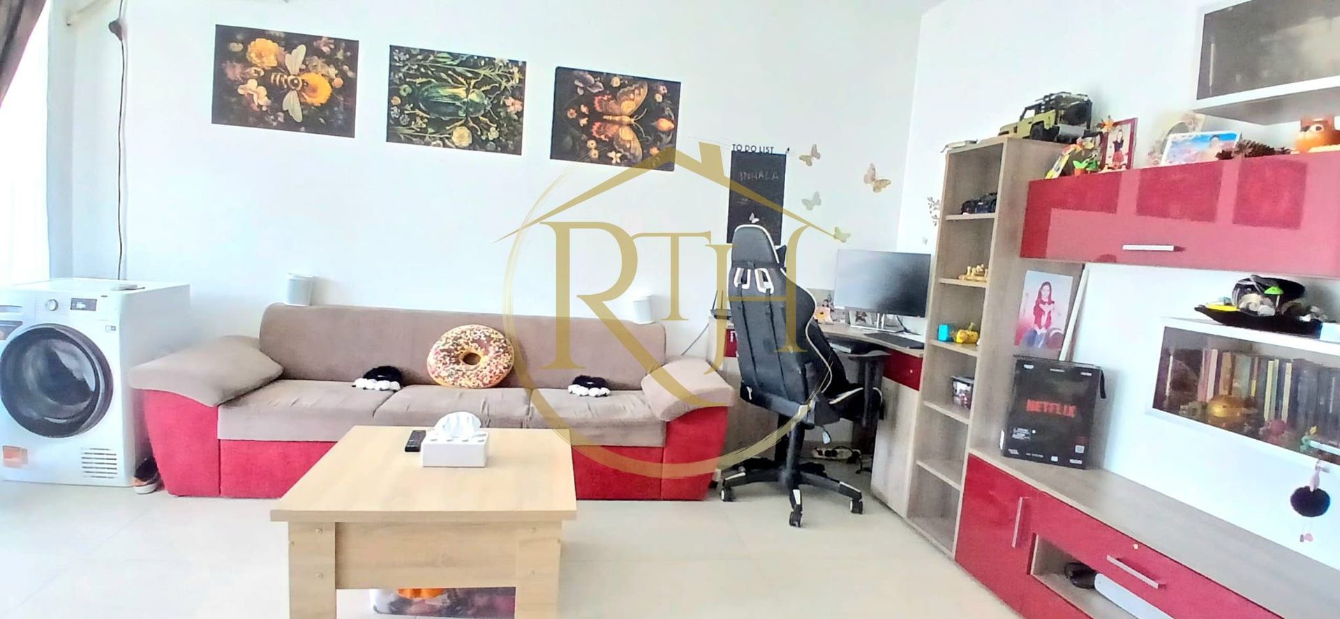 Oferim spre vânzare un apartament deosebit cu 3 camere, în zona Buziașului! - Poză 2