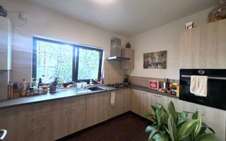 Vilă cu ieșire directă în Pădurea Băneasa – zonă Liceul Francez, Nord București - Poză 6