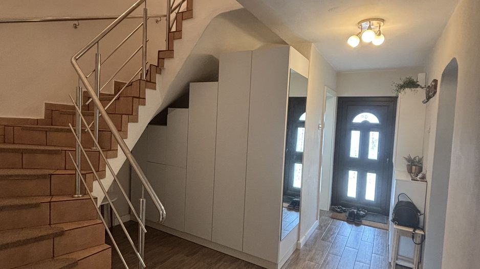 Vilă individuală/poziție avantajoasă în Dumbrăvița! - Poză 20