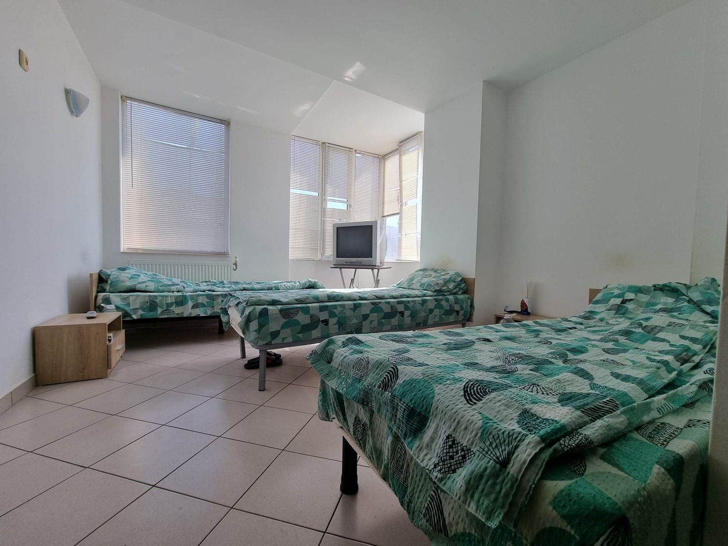 Închiriere clădire – zonă centrală Constanța, aproape de mare - Poză 4