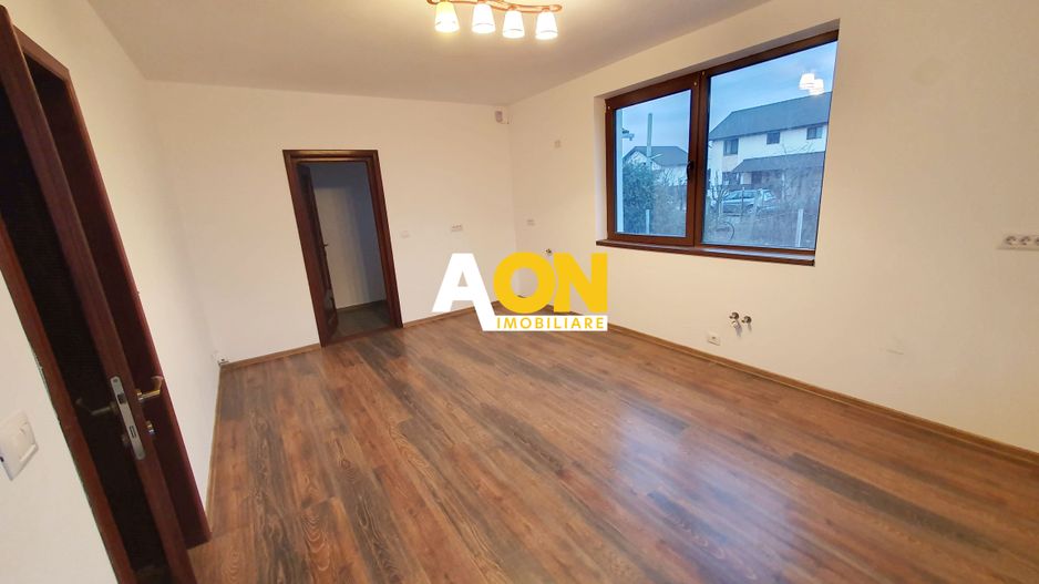 Casa D+P+M.  450 mp teren, 5 camere, garaj, pretabila pt. birouri - Poză 6