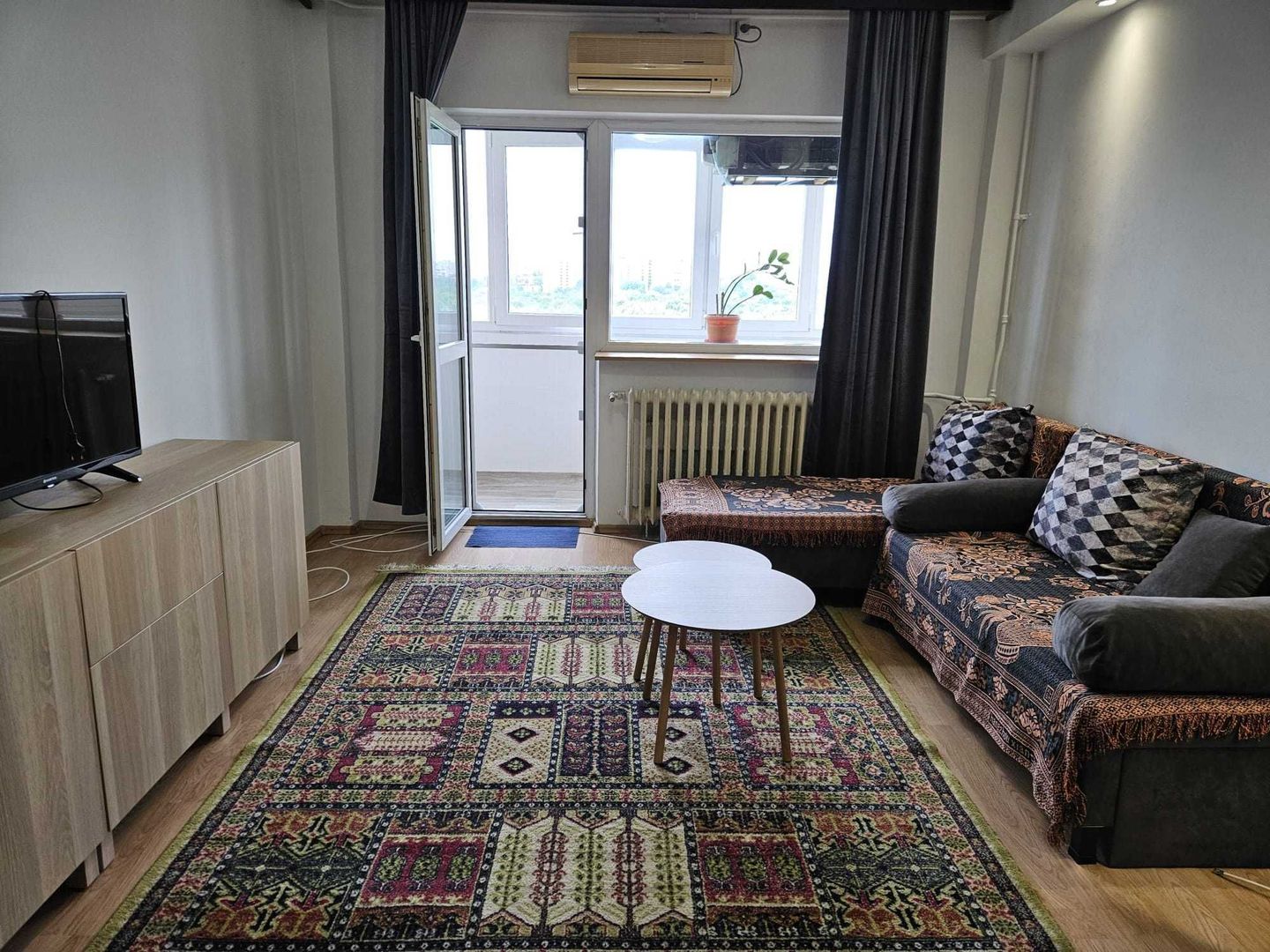 De inchiriat apartament cu 2 camere , Tineretului sector4 - Poză 2