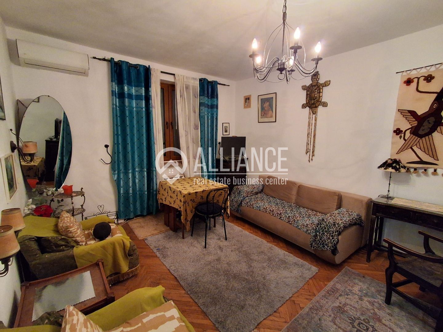 Constanta-Cazino: Garsonieră Decomandată în Inima Constanței - Poză 1