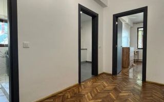 Apartament 3 camere UMF -CENTRU -699 EURO - Poză 2
