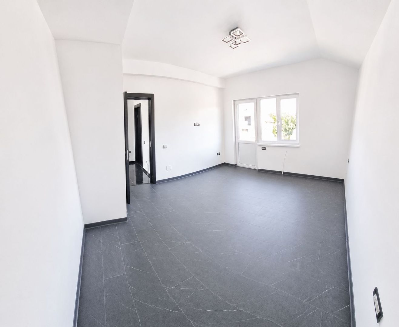 Casa P+1 de vanzare, 5 camere, 3 bai, 460 mp teren, in Lumina - Poză 15